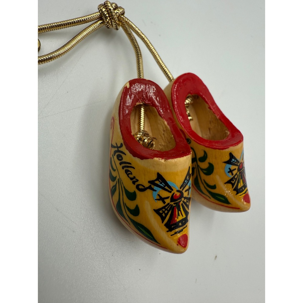 Vintage Dutch Miniature Wooden Clogs Holland Windmill Hand Painted Shoes Pin